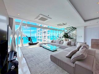 For sale 3 ベッドルーム condo in Bang Lamung, Chonburi