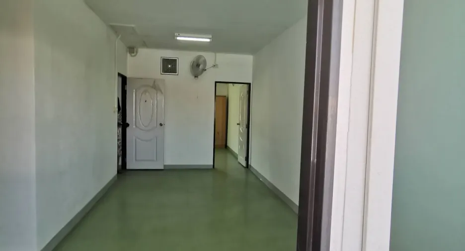 Reihenhaus zur Miete mit 4 Zimmer in Bueng Kum, Bangkok