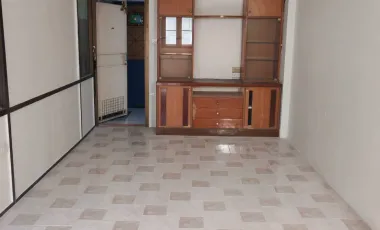 Condo en alquiler de estudio en Wang Thonglang, Bangkok