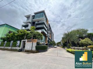 For rent 2 bedrooms condo in Bang Lamung, Chonburi