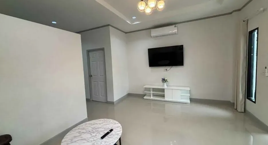 Casa en alquiler de 3 habitaciones en Cha Am, Phetchaburi