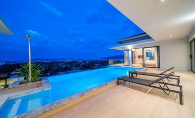 Villa zur Miete mit 4 Zimmer in Mueang Phuket, Phuket