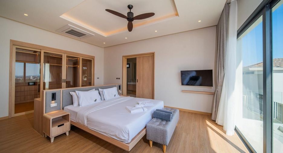 Villa zur Miete mit 4 Zimmer in Mueang Phuket, Phuket