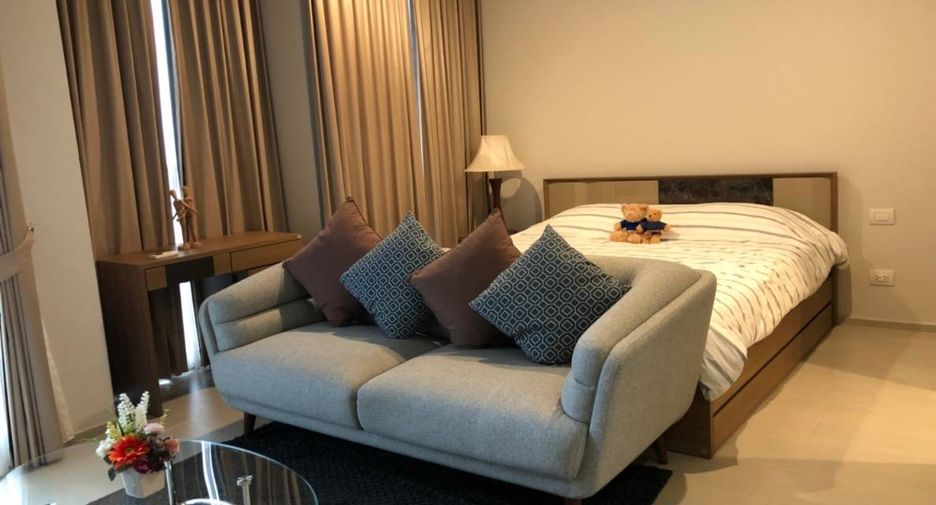 For rent 1 bed condo in Pathum Wan, Bangkok