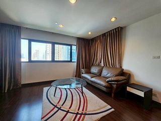 For rent 3 bedrooms condo in Sathon, Bangkok
