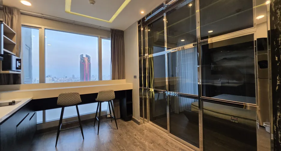 For sale and for rent 1 bed condo in Phaya Thai, Bangkok