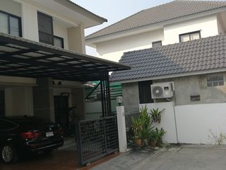 For sale 3 bedrooms house in Bang Bo, Samut Prakan
