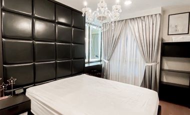 Condo en alquiler de 2 habitaciones en Huai Khwang, Bangkok
