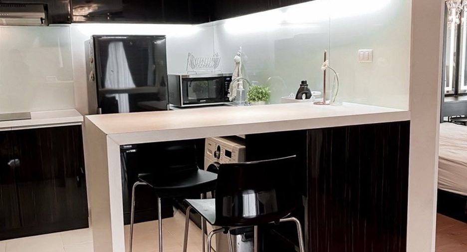Wohnung zur Miete mit 2 Zimmer in Huai Khwang, Bangkok