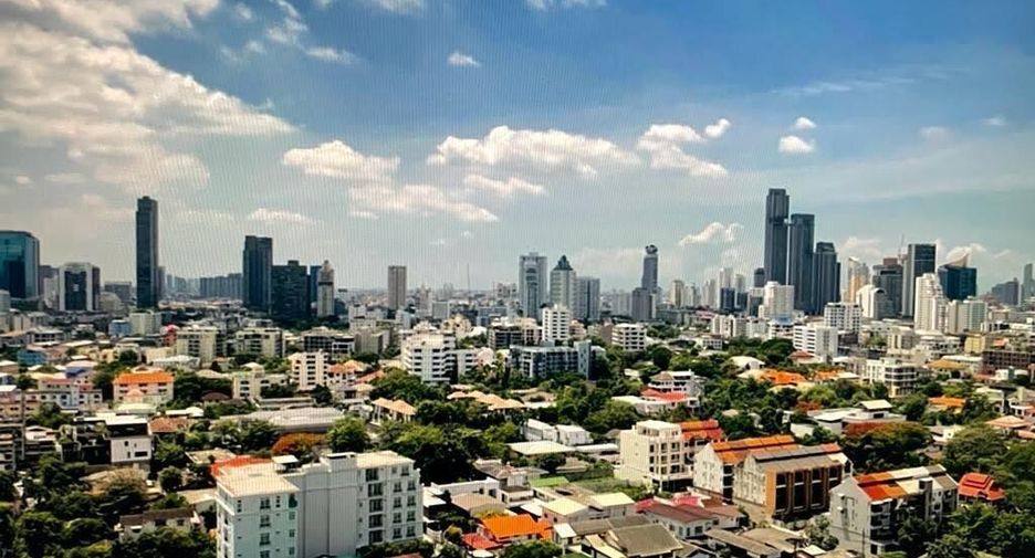 À vendre 3 chambres condo à Watthana, Bangkok