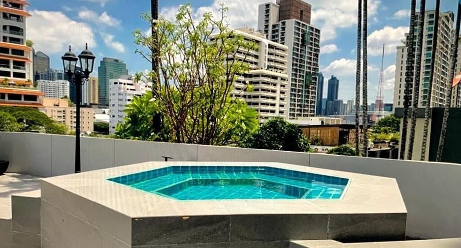 À vendre 3 chambres condo à Watthana, Bangkok