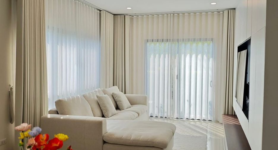 For sale 4 bedrooms house in Min Buri, Bangkok