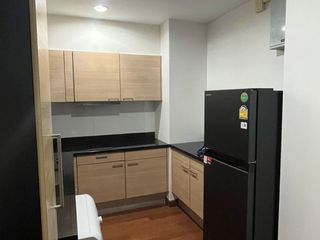 For rent 2 bedrooms condo in Pathum Wan, Bangkok