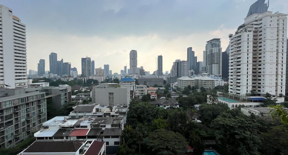 Wohnung zum Kauf mit 3 Zimmer in Watthana, Bangkok