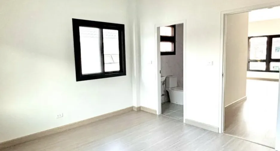 Casa en venta de 4 habitaciones en Thalang, Phuket