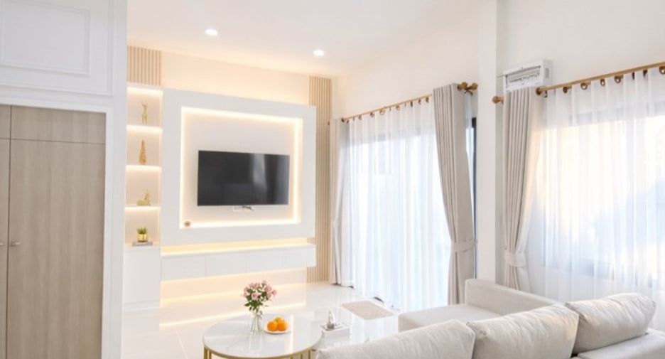 For sale 3 bedrooms house in Bang Lamung, Chonburi
