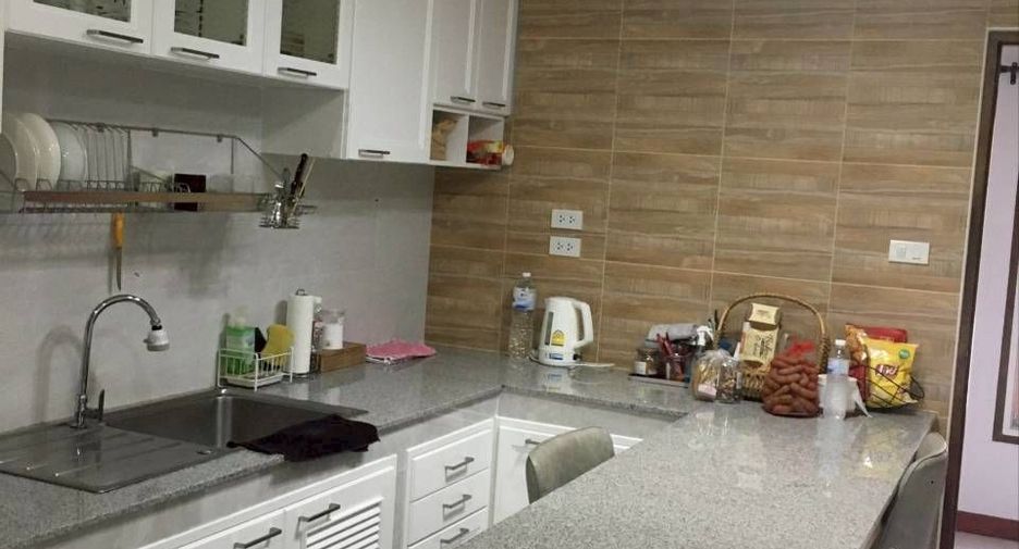 For sale 3 bedrooms house in Doi Saket, Chiang Mai