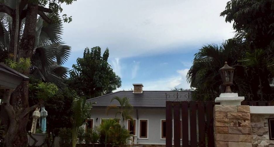 For sale 3 bedrooms house in Doi Saket, Chiang Mai