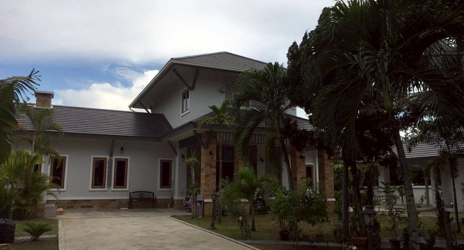 For sale 3 bedrooms house in Doi Saket, Chiang Mai