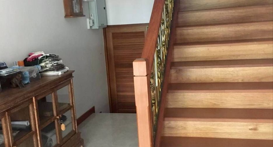 For sale 3 bedrooms house in Doi Saket, Chiang Mai