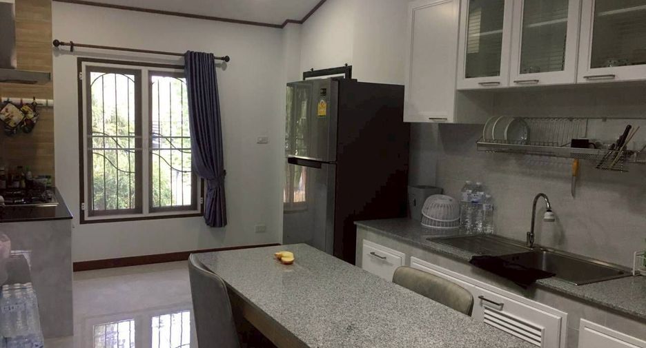 For sale 3 bedrooms house in Doi Saket, Chiang Mai