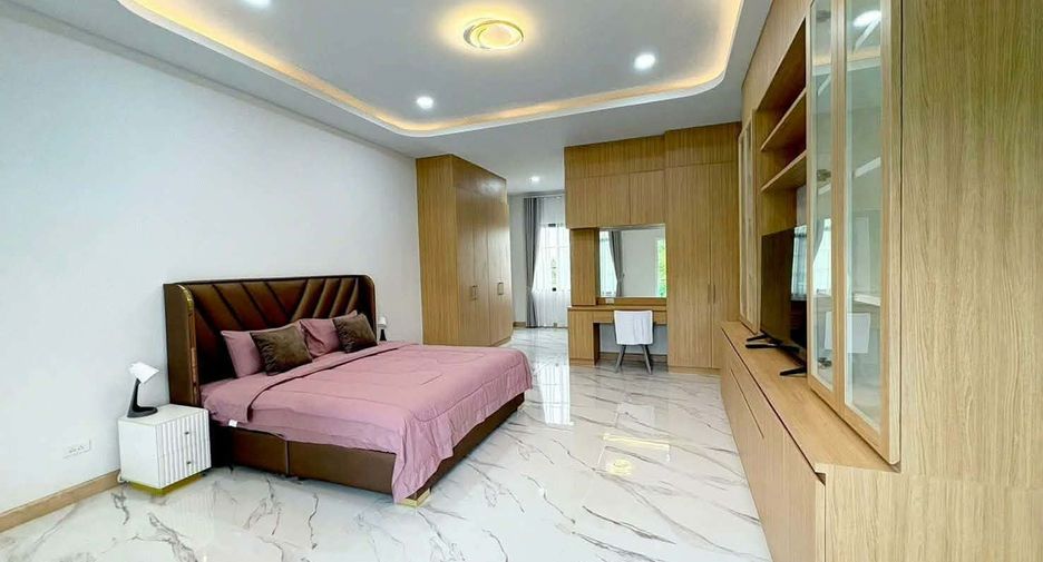 À vendre et à louer 4 chambres villa à San Sai, Chiang Mai