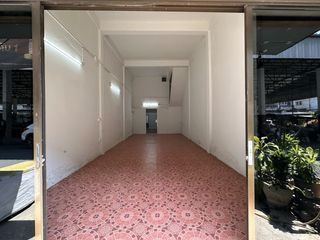 For sale 3 ベッドルーム retail Space in Mueang Chiang Mai, Chiang Mai