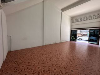 For sale 3 ベッドルーム retail Space in Mueang Chiang Mai, Chiang Mai