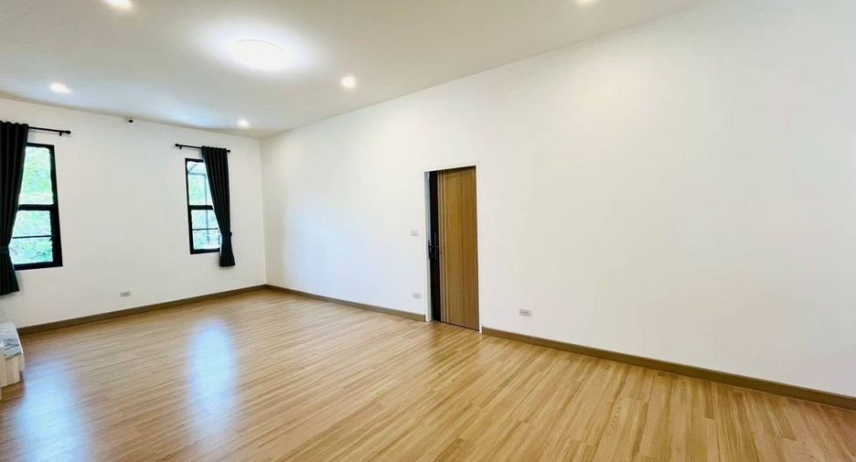 ให้เช่า 7 ห้องนอน วิลล่า ใน สันกำแพง, เชียงใหม่