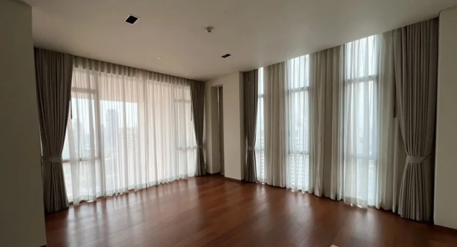 Wohnung zur Miete mit 3 Zimmer in Sathon, Bangkok