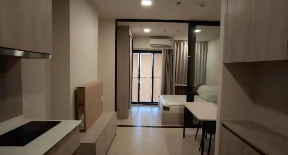 Wohnung zur Miete mit 1 Zimmer in Khlong San, Bangkok