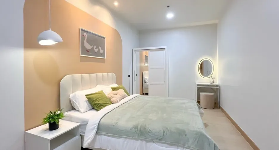 For sale 2 bedrooms condo in Bang Phlat, Bangkok