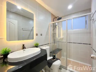 出售 2 卧室 公寓 在 Bang Phlat, 曼谷