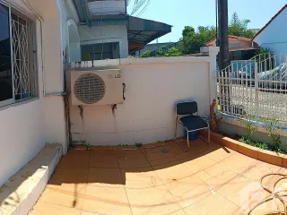 Casa adosada en alquiler de 2 habitaciones en Mueang Phuket, Phuket