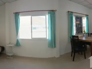 Casa adosada en alquiler de 2 habitaciones en Mueang Phuket, Phuket