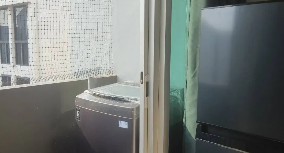 For rent 1 bed condo in Phra Khanong, Bangkok