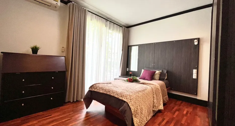 À louer 2 chambres appartement à Watthana, Bangkok