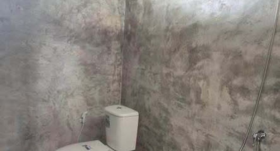 For rent studio house in Lat Phrao, Bangkok
