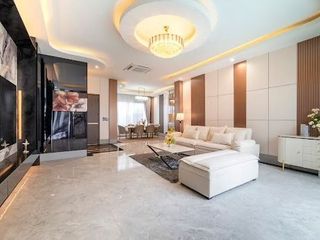 Villa en venta y en alquiler de 3 habitaciones en Bang Lamung, Chonburi