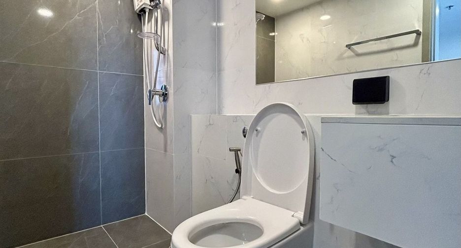 For rent 1 bed condo in Bang Phlat, Bangkok