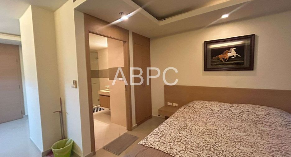 For rent and for sale 1 bed condo in Sattahip, Chonburi