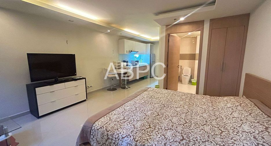 For rent and for sale 1 bed condo in Sattahip, Chonburi