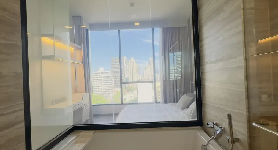 For rent 1 bed condo in Khlong Toei, Bangkok