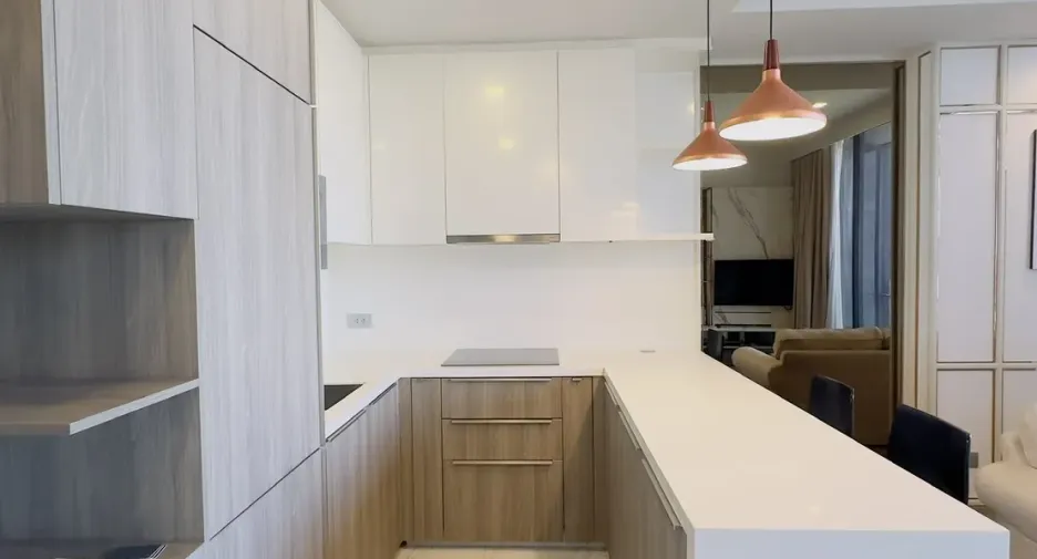 For rent 1 bed condo in Khlong Toei, Bangkok