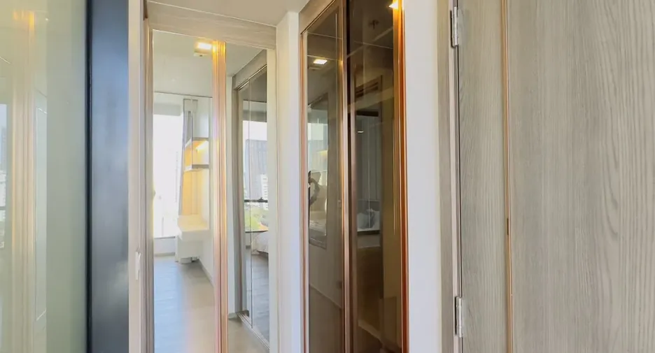 For rent 1 bed condo in Khlong Toei, Bangkok