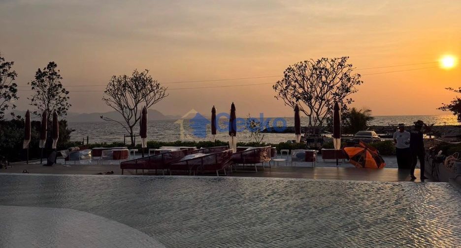 For sale 1 bed condo in Sattahip, Chonburi