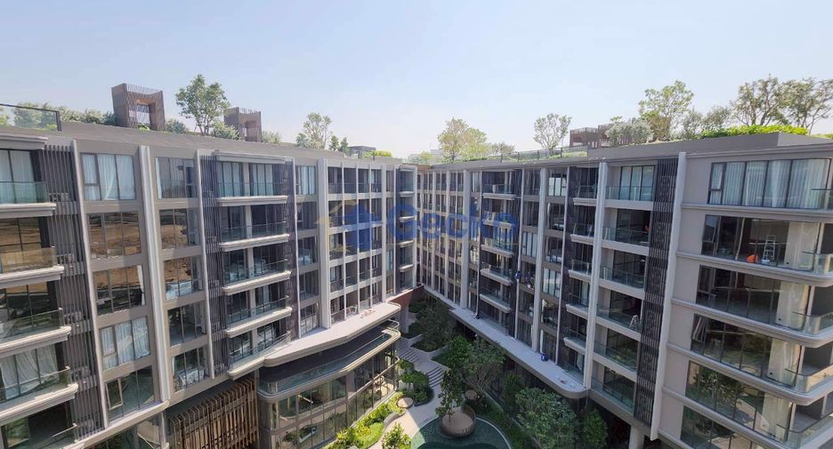 For sale 1 bed condo in Sattahip, Chonburi