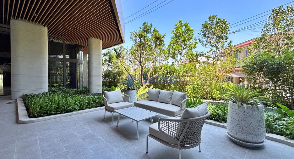 For sale 1 bed condo in Sattahip, Chonburi