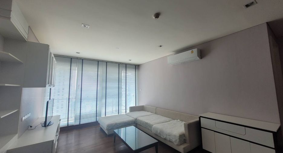 À louer 2 chambres condo à Watthana, Bangkok