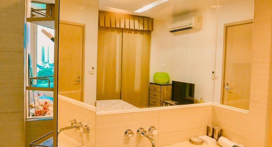 For rent 1 bed condo in Khlong Toei, Bangkok